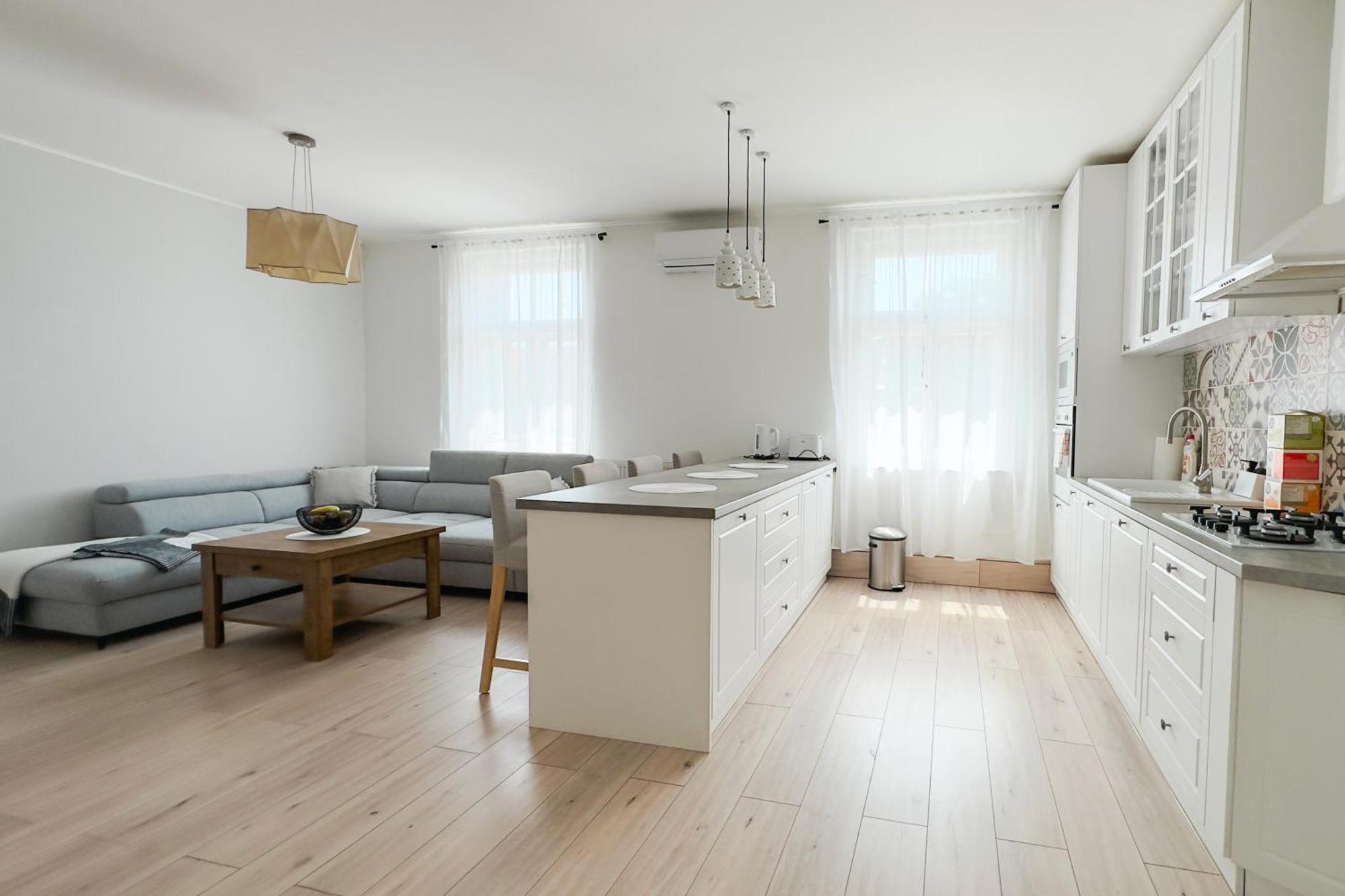 Business & Family Apartment Letna コシツェ エクステリア 写真